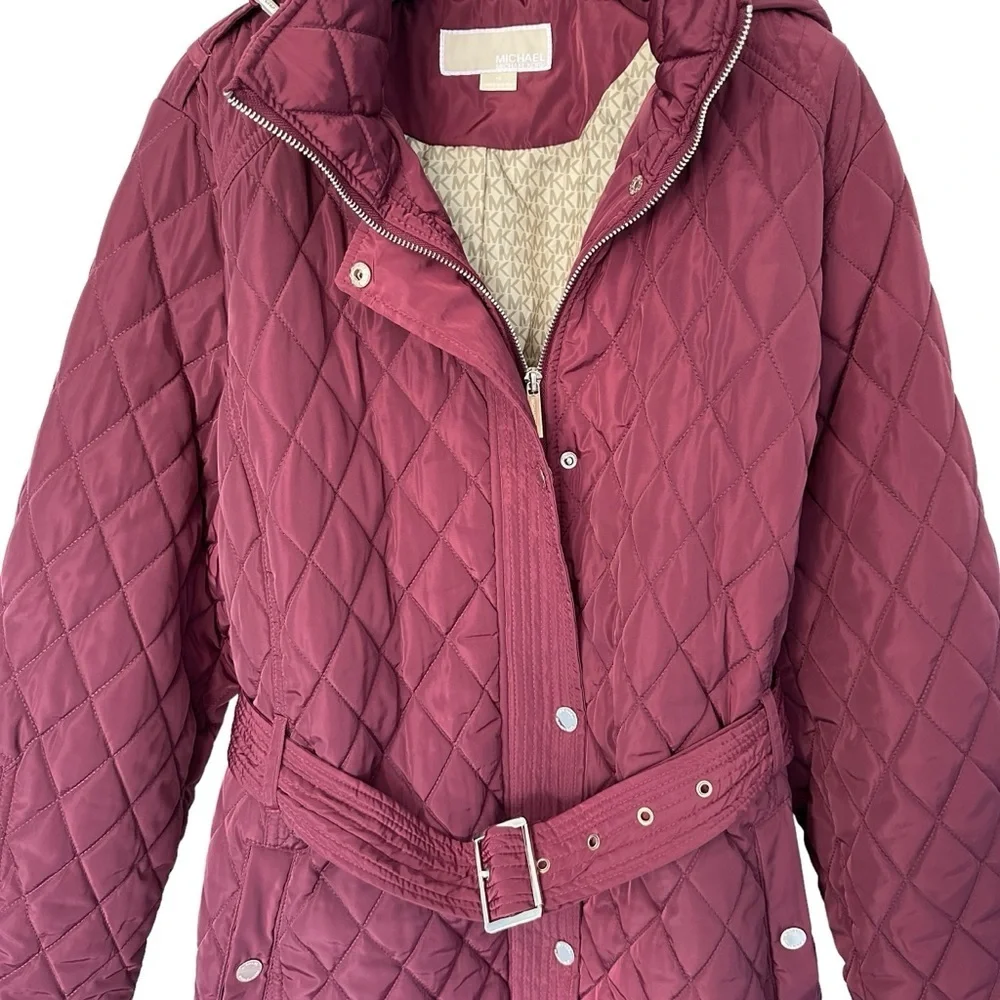 NWOT WOMENS MICHAEL KORS MAROON PUFFER COAT ZIP UP KNEE LENGTH W/ BELT & HOOD 1X - Picture 9 of 17